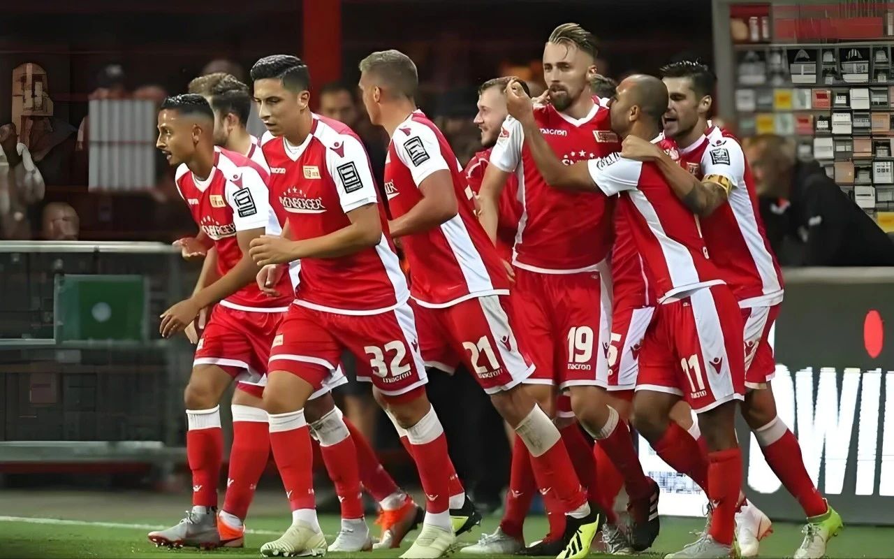 弗莱堡客场奋力抗衡，与对手互交白卷的简单介绍