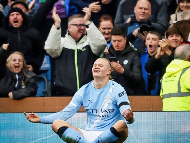 开云官网-美国横扫曼城,福登点燃赛场的简单介绍