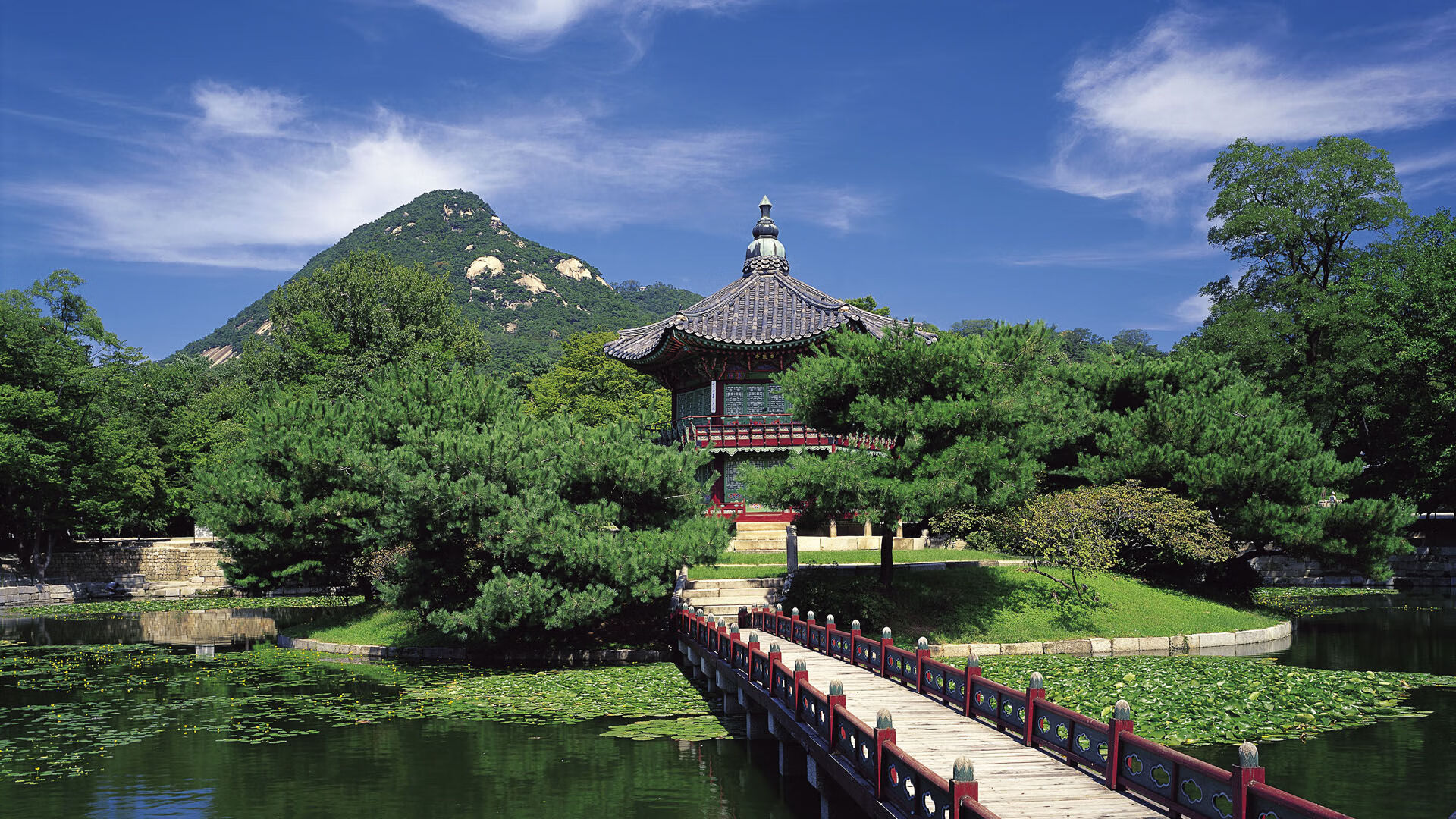 开云下载-战略之眼，浓眉如何以一己之力主导年度焦点之夜的节奏