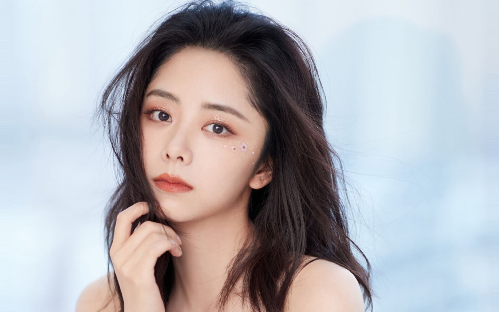 开云APP-欧冠半决赛焦点战，凯尔特人淘汰赛过关，太阳黯然失色