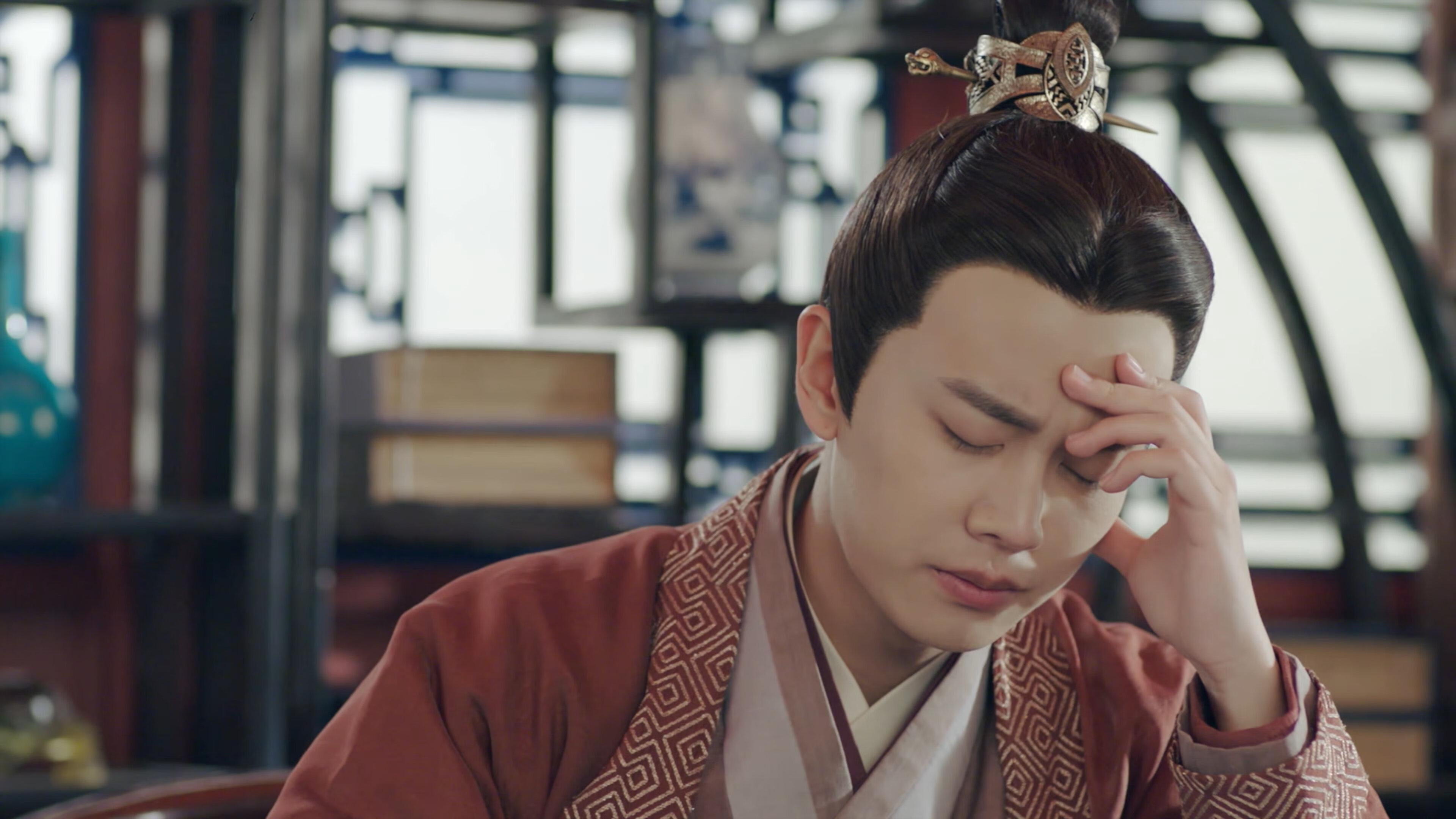 绿茵场与硬木地板的交响，英超争冠白热化之夜，凯尔特人加时赛映照体育不朽精神