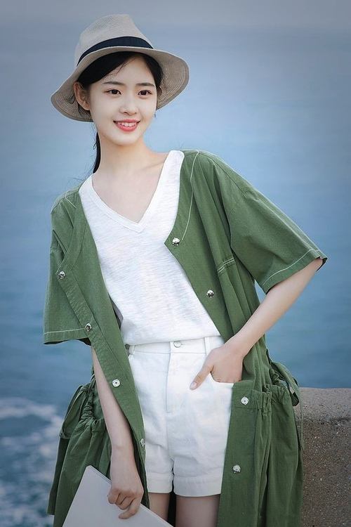 开云体育中国-南美烽火夜，莱万一剑封喉！智利险胜秘鲁锁定关键三分